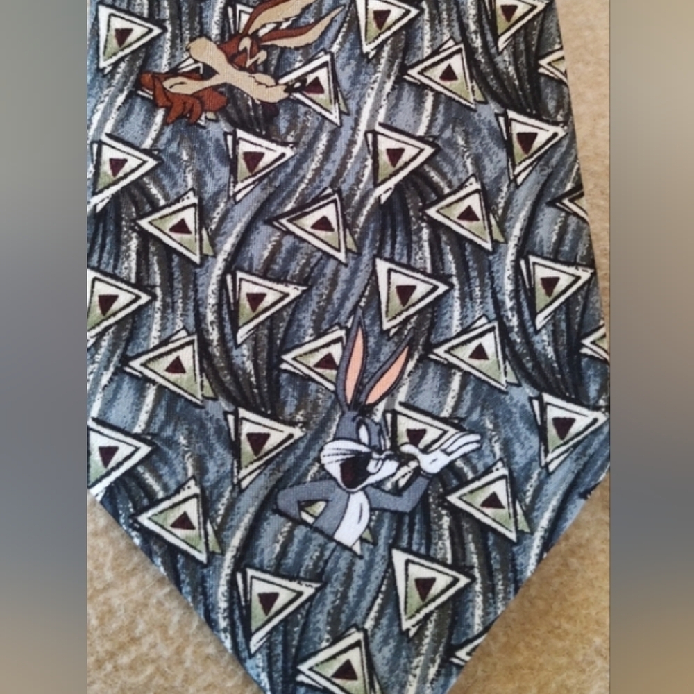 Bugs Bunny Vintage 1995 LOONEY TUNES TIE